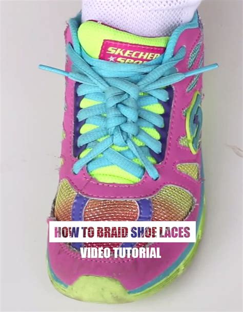 how to twist shoe laces.